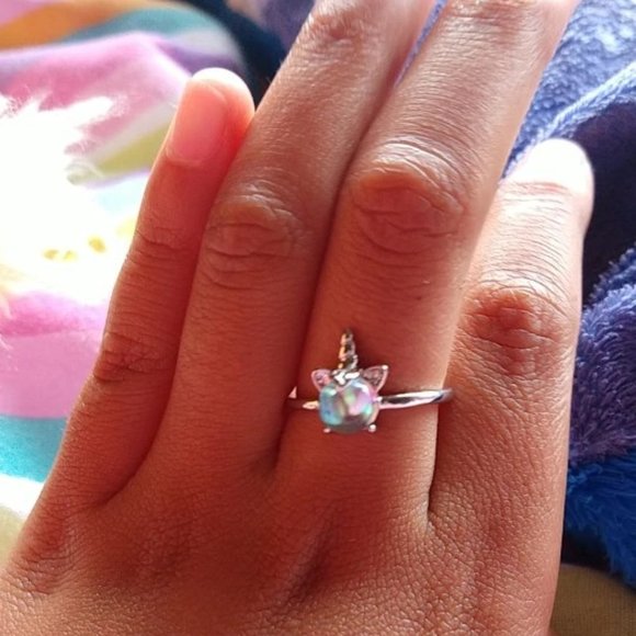 A Girl Can Dream - Unicorn Moonstone Silver Ring - Picture 4 of 4